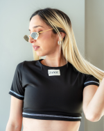 Serena short sleeve crop top - Image 3