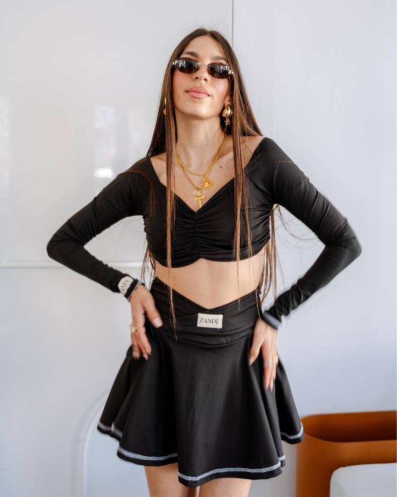 26 Serena off-shoulder top - Image 1