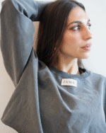 Dua long sleeve crop top - Image 2