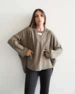 Dua long sleeve top