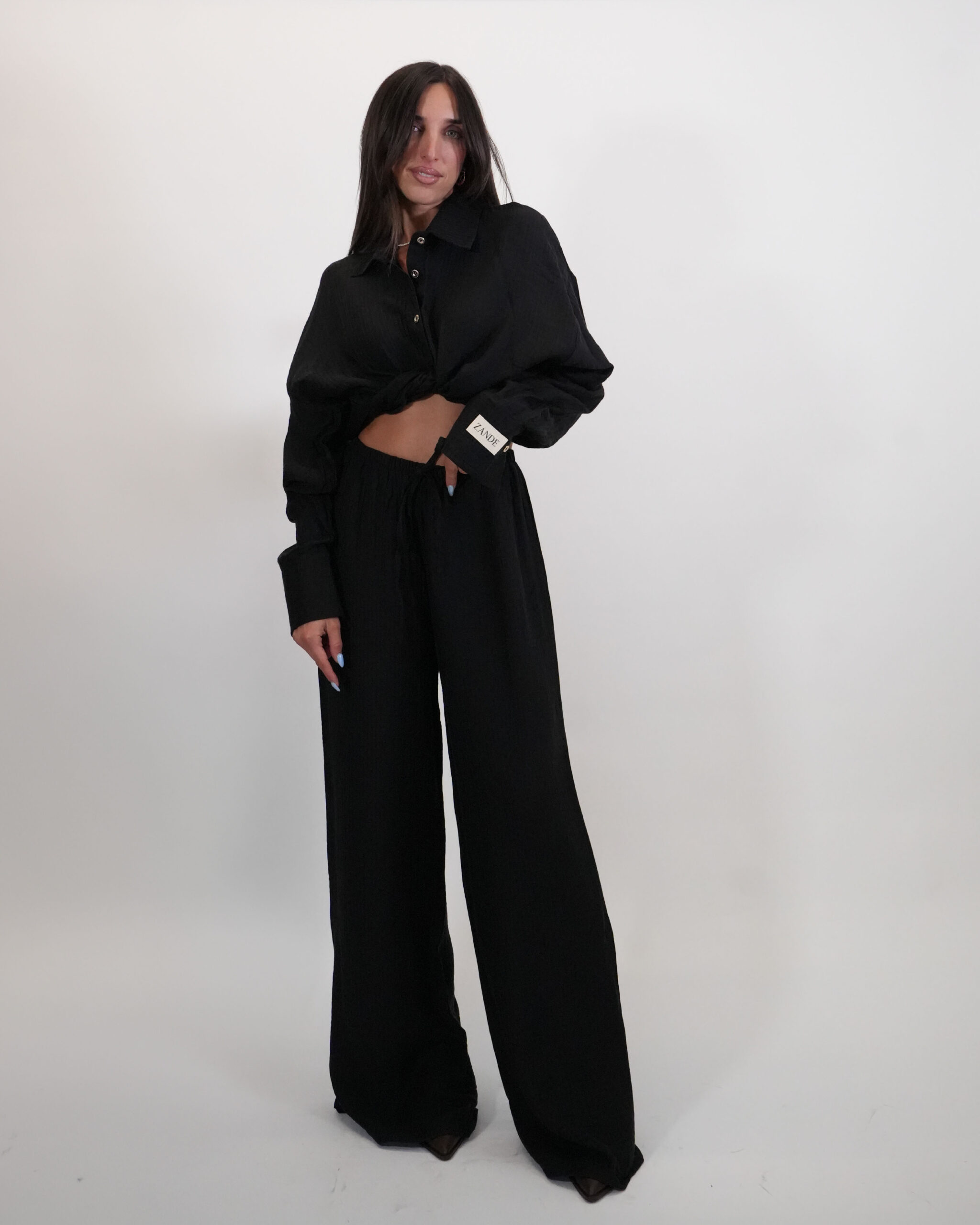 AN146-BLK Loria set - Image 1