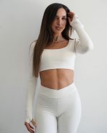 Albino crop top long sleeve - Image 2